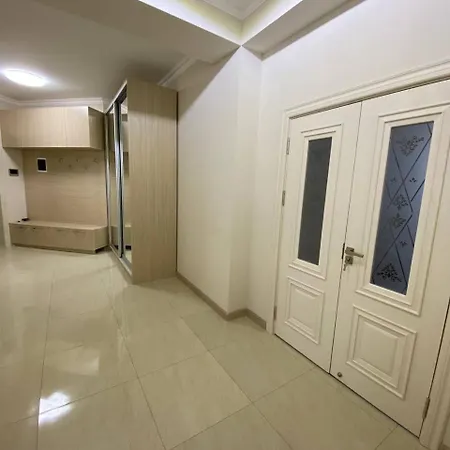 Moderne Oleg Apartment
